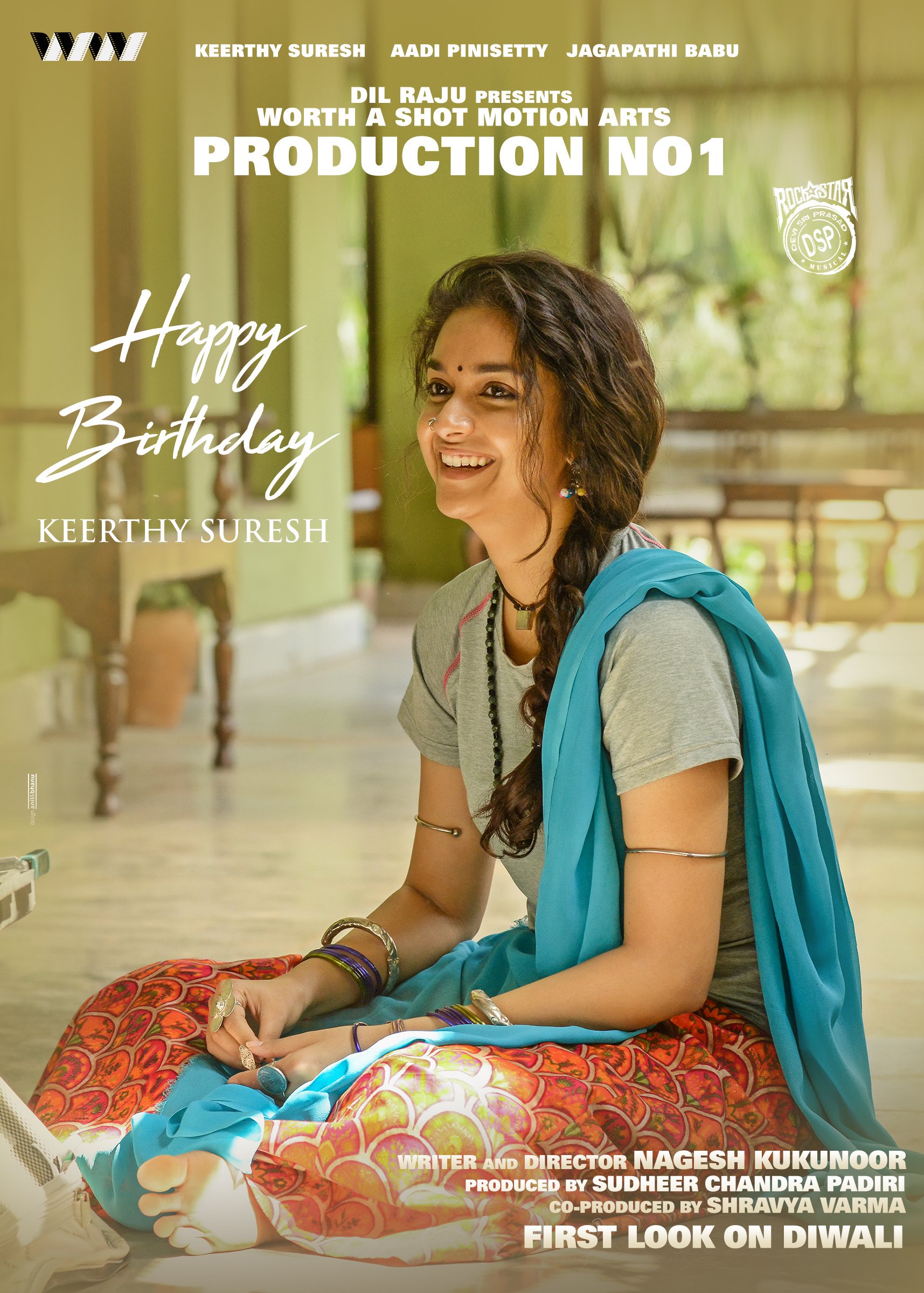 ప్రస్తుతం తెలుగులో నితిన్ సరసన రంగ్ దే, మరో సినిమా చేస్తోంది. ఈ సినిమాను ప్రముఖ డైరెక్టర్ నగేష్ కుకునూర్ డైరెక్ట్ చేస్తున్నారు. Photo: Instagram.com/keerthysureshofficial/