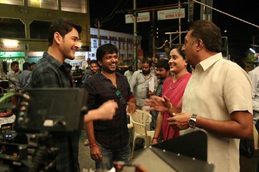mahesh babu vijayashanti new pic from sarileru neekevvaru movie go viral on social media,super star mahesh babu,mahesh babu,mahesh babu vijayashanti,mahesh babu twitter,mahesh babu instagram,mahesh babu vijayashanti sarileru neekevvaru,mahesh babu vijayashanti koduku diddina kapuram,mahesh babu,mahesh sarileru neekevvaru realese date,sarileru neekevvaru realese date release on january 12th,sankranthi release,sarileru neekevvaru,sarileru neekevvaru kondareddy buruju,#SarileruNeekevvaru,#maheshbabu26,#MaheshBabu,Sarileru Neekevvaru Title Song,A Tribute To The Indian Army,Mahesh Babu,DSP,Anil Ravipudi,sarileru neekevvaru,sarileru neekevvaru teaser,sarileru neekevvaru trailer,sarileru neekevvaru first look,mahesh babu sarileru neekevvaru,sarileru neekevvaru movie songs,sarileru neekevvaru songs,sarileru neekevvaru the intro,sarileru neekevvaru movie teaser,sarileru neekevvaru title song,sarileru neekevvaru movie updates,sarileru neekevvaru mahesh babu,sarileru neekevvaru movie title song update,Mahesh babu,mahesh babu twitter,mahesh babu instagram,sarileru neekevvaru,sarileru neekevvaru mahesh babu charecter as major ajay krishna,sarileru neekevvaru,sarileru neekevvaru twitter,mahesh babu twitter,mahesh babu instagram,sarileru neekevvaru satellite rights,maharshi satellite rights,maharshi movie collections,sarileru neekevvaru satellite rights sold for huge price,sarileru neekevvaru trailer,sarileru neekevvaru,sarileru neekevvaru gemini tv,sarileru neekevvaru gemini tv satellite rights,sarileru neekevvaru launch,sarileru neekevvaru first look,saaho satellite rights,#sarileru neekevvaru,mahesh babu sarileru neekevvaru,saaho movie rights,saaho theatrical rights,sahoo movie theatrical rights,prabhas saaho theatrical rights,telugu cinema,sarileru neekevvaru,mahesh babu,sarileru neekevvaru movie,mahesh babu sarileru neekevvaru,mahesh babu new movie,sarileru neekevvaru first look,sarileru neekevvaru mahesh babu,sarileru neekevvaru teaser,sarileru neekevvaru movie updates,sarileru neekevvaru movie launch,sarileru neekevvaru launch,sarileru neekevvaru trailer,mahesh babu anil ravipudi movie,sarileru neekevvaru movie first look,mahesh babu movies,మహేష్ బాబు,మహేష్ బాబు సరిలేరు నీకెవ్వరు,సరిలేరు నీకెవ్వరు లో మహేష్ బాబు అజయ్ కృష్ణ,మేజర్ అజయ్ కృష్ణ మహేష్ బాబు సరిలేరు నీకెవ్వరు,మహేష్ బాబు జెమిని టీవీ,మహేష్ బాబు మహర్షి కలెక్షన్స్,సరిలేరు నీకెవ్వరు శాటిలైట్ రైట్స్,తెలుగు సినిమా,టైటిల్ సాంగ్,సరిలేరు నీకెవ్వరు టైటిల్ సాంగ్,సరిలేరు నీకెవ్వరు సైనికుడి సాంగ్ విడుదల,కొండారెడ్డి బురుజు,కర్నూలు కొండారెడ్డి బురుజు,మహేష్ బాబు కొండారెడ్డి బురుజు సరిలేరు నీకెవ్వరు,జనవరి 12 సరిలేరు నీకెవ్వరు,సరిలేరు నీకెవ్వరు రిలీజ్ డేట్,సరిలేరు నీకెవ్వరు విడుదల తేది ఖరారు,