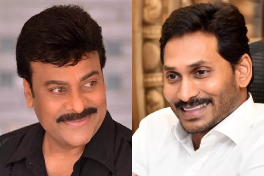 Chiranjeevi met his brother Janasena Chief Pawan Kalyan in Vijayawada before YS Jagan Mohan Reddy meeting pk చిరంజీవి, వైఎస్ జగన్ భేటీ అంశం ఇప్పుడు ఏపీలో హాట్ టాపిక్ అయిపోయింది. అసలెందుకు ఇప్పుడు చిరు వెళ్లి జగన్మోహన్ రెడ్డిని కలుస్తున్నాడనే ఉత్సుకత అన్నిచోట్లా కనిపిస్తుంది. రాజకీయ కారణంతోనే.. chiranjeevi pawan kalyan,Chiranjeevi cm ys jagan meeting,ap cm ys jagan mohan reddy,megastar chiranjeevi,sye raa narasimha reddy movie,ap cm jagan to watch sye raa narasimha reddy,cm ys jagan meeting with chiranjeevi and ram charan,sye raa narasimha reddy latest collections,tax exemption for sye raa in ap,cm jagan to take decision on sye raa tax exemption,ap news,ap politics,ap latest news,sye raa,sye raa movie,sye raa movie review,sye raa movie premiere show,sye raa movie review,sye raa movie public response,sye raa movie ys jagan,ys jagan sye raa 6 shows in AP,sye raa movie 6 shows,sye raa narasimha reddy,chiranjeevi,megastar chiranjeevi,ys jagan mohan reddy,ap cm ys jagan mohan reddy,chiranjeevi ap cm ys jagan mohan reddy,andhra pradesh news,sye raa narasimha reddy ys jagan mohan reddy chiranjeevi,chiranjeevi twitter,chiranjeevi instagram,ys jagan mohan reddy instagram,ys jagan mohan reddy twitter,tollywood,telugu cinema,చిరంజీవి,సైరా నరసింహారెడ్డి,సైరా నరసింహారెడ్డి చిరంజీవి,వైయస్ జగన్,వైయస్ జగన్మోహన్ రెడ్డి,వైయస్ జగన్మోహన్ రెడ్డి సైరా నరసింహారెడ్డి,సైరా,సైరా మేనియా,సైరా రివ్యూ,చిరంజీవి సైరా,సైరా వైఎస్ జగన్ 6 షోలు,ఏపీలో సైరాకు 6 షోలు,సీఎం జగన్తో చిరంజీవి భేటీ, మెగాస్టార్ చిరంజీవి, ఏపీ సీఎం వైఎస్ జగన్ మోహన్ రెడ్డి, సైరా, సైరా నరసింహారెడ్డి, సైరా సినిమా చూడనున్న ఏపీ సీఎం జగన్,సైరా సినిమాకు ఏపీలో పన్ను మినహాయింపు,సైరా పన్ను మినహాయింపుపై సీఎం జగన్ కీలక నిర్ణయం,ఏపీ న్యూస్,ఏపీ రాజకీయాలు,ఏపీ తాజావార్తలు