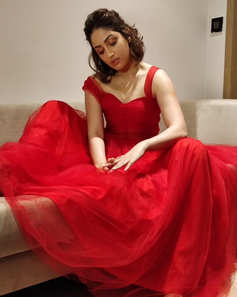 ఆస్థా శర్మ ఫ్యాషన్ డిజైన్స్ (credit - insta - aasthasharma)