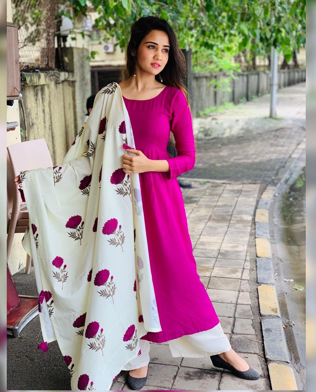 ఆషీ సింగ్ ఫొటోస్ (credit - insta - i_ashisinghh)