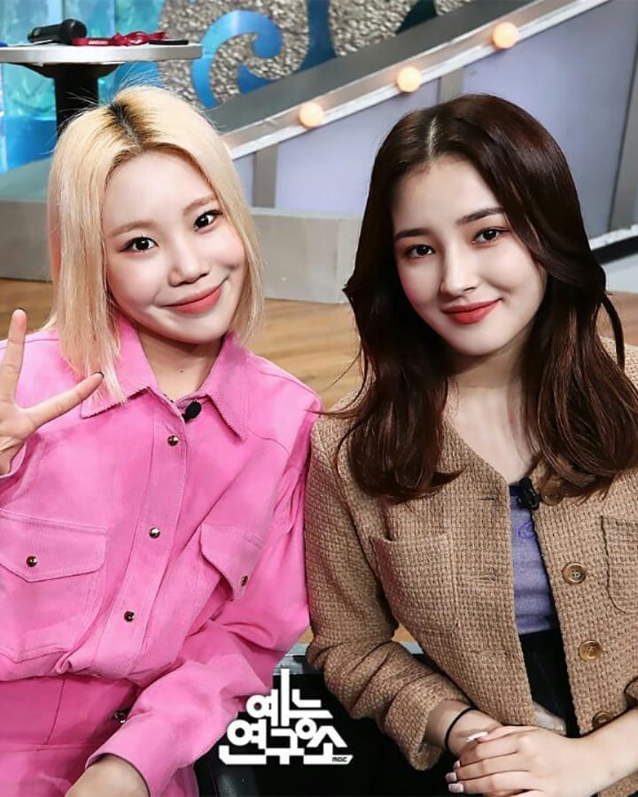 నాన్సీ ఫొటోస్ (credit - insta - nancy__momoland)