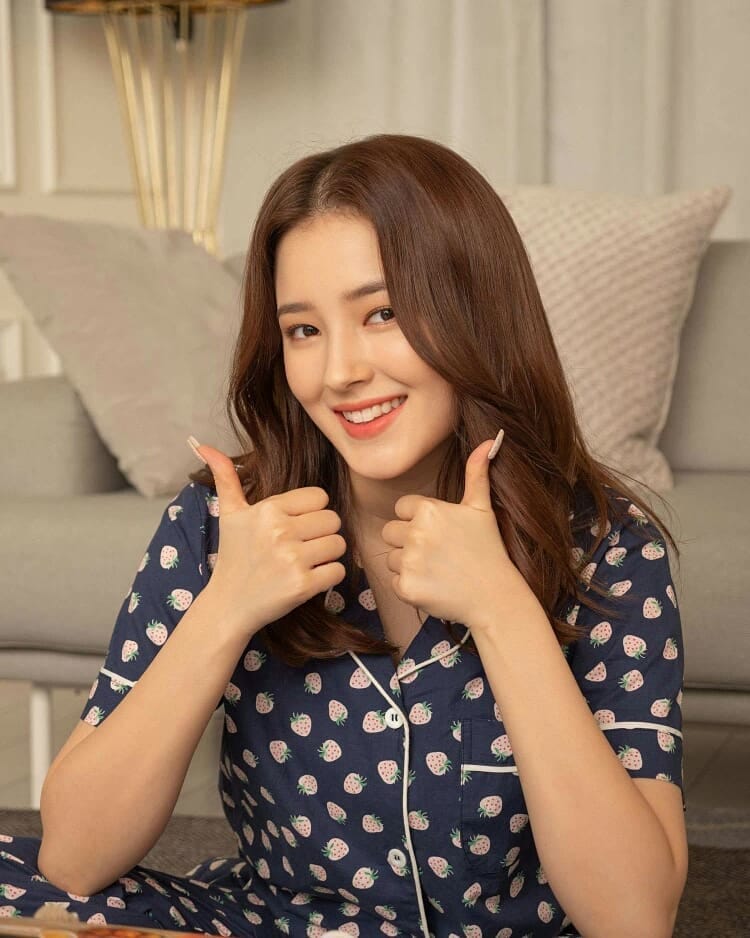 నాన్సీ ఫొటోస్ (credit - insta - nancy__momoland)