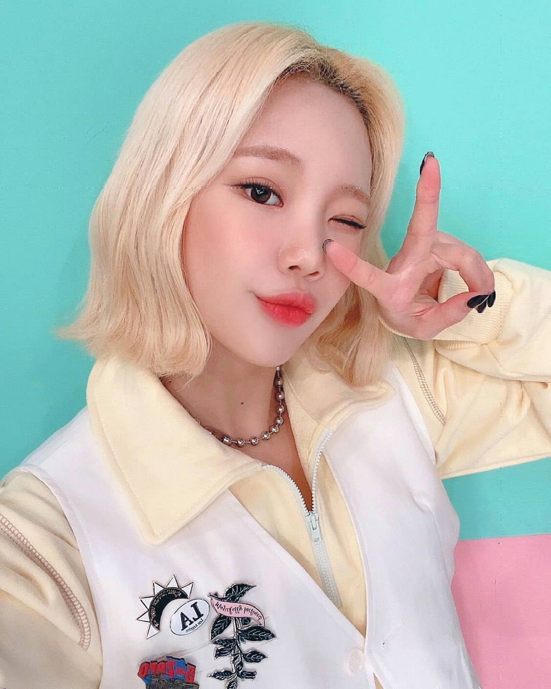 నాన్సీ ఫొటోస్ (credit - insta - nancy__momoland)