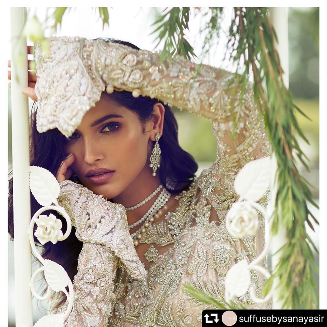 వర్తికా సింగ్ ఫొటోస్ (credit - insta - vartikasinghh)