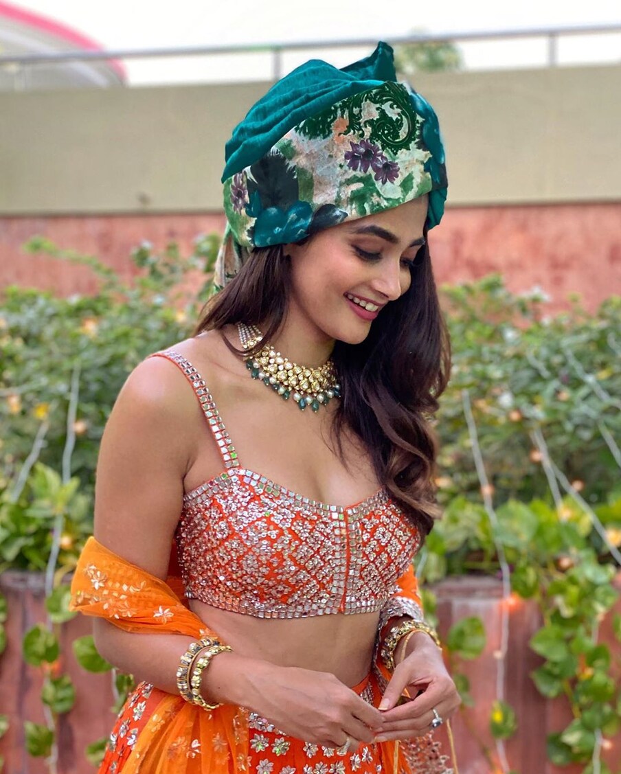  పూజా హెగ్డే లేటెస్ట్ ఫోటో షూట్ (Instagram/Photo)