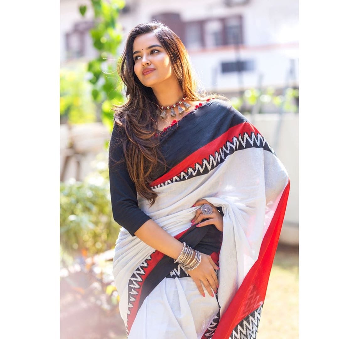  పూజిత పొన్నాడ ఫోటోస్ Photo: Instagram.com/pujita.ponnada