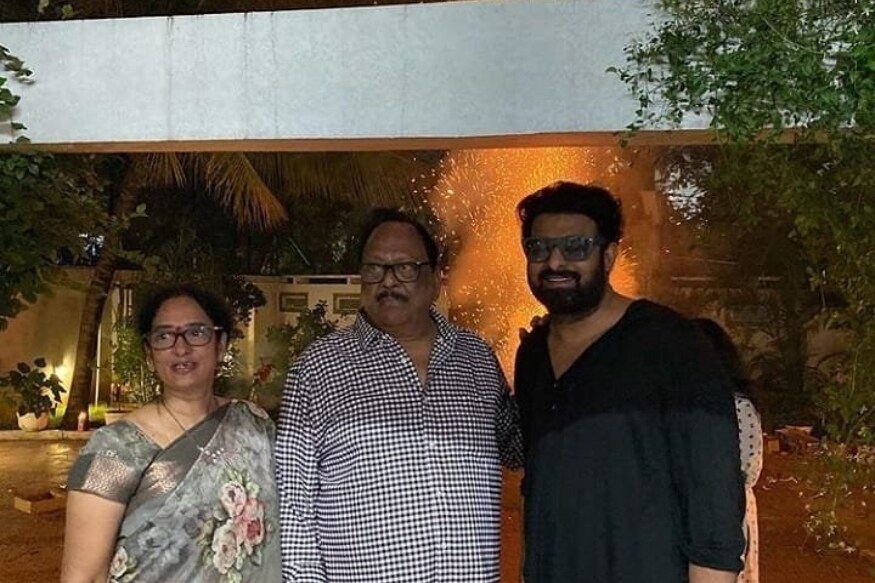 prabhas big mother clarifies about his young star marriage,prabhas marraige,prabhas twitter,prabhas marraige news,prabhas marraige photos,prabhas marraige shyamala devi,prabhas anushka shetty marriage,prabhas anushka shetty,prabhas marriage announcement,prabhas marriage date Confirmed,krishnam raju on prabhas marriage,prabhas saaho teaser,prabhas saaho release date,prabhas marriage anushka shetty,prabhas krishnam raju shyamala devi,telugu cinema,prabhas marriage after saaho,ప్రభాస్ పెళ్లి,ప్రభాస్ పెళ్లి న్యూస్,ప్రభాస్ పెళ్లిపై క్లారిటీ ఇచ్చిన కృష్ణంరాజు భార్య శ్యామలా దేవి,ప్రభాస్ పెళ్లి సాహో,రాధాకృష్ణ సినిమా తర్వాత ప్రభాస్,బాహుబలి 2 ప్రభాస్,తెలుగు సినిమా,