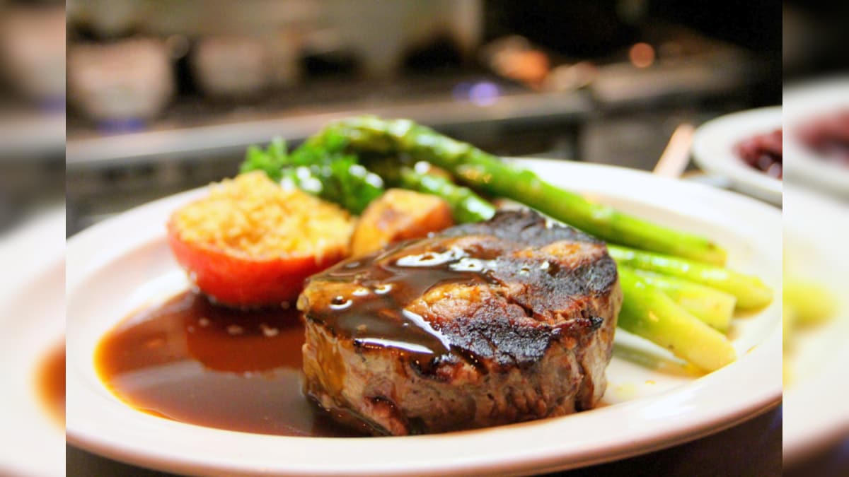 Health ప్రాసెస్ చేసిన మాంసం తింటే కాన్సర్ వస్తుందా? Processed meat