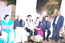 PICS: ఎంపీలకు వైసీపీ ఎంపీ విందు.. కేంద్రమంత్రి రాజ్‌నాథ్ హాజరు