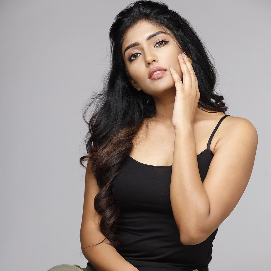 ఈషా రెబ్బా ఫొటోస్ (credit - insta - yourseesha)
