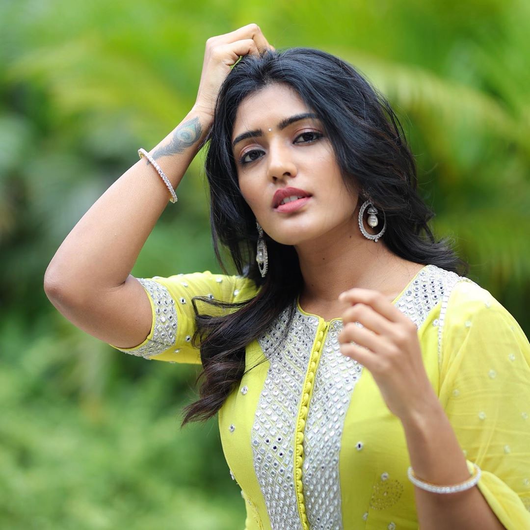 ఈషా రెబ్బా ఫొటోస్ (credit - insta - yourseesha)