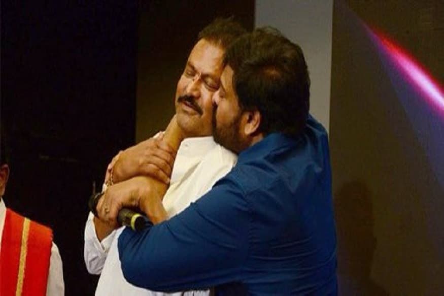 chiranjeevi follows mohan babu this way here are the details,chiranjeevi,mohan babu,chiranjeevi mohan babu,mohan babu twitter,chiranjeevi twitter,chiranjeevi instagram,mohan babu instagram,mohan babu facebook,chiranjeevi facebook,chiranjeevi movies,mohan babu movie,chiru,mohan babu,megastar chiranjeevi,collection king mohan babu,maa,movie artists association,mohan babu chiranjeevi rajasekhar,tollywood,telugu cinema,మోహన్ బాబు,చిరంజీవి,మోహన్ బాబు చిరంజీవి,మెగాస్టార్ చిరంజీవి,కలెక్షన్ కింగ్ సినిమా,టాలీవుడ్ సినిమా,తెలుగు సినిమా