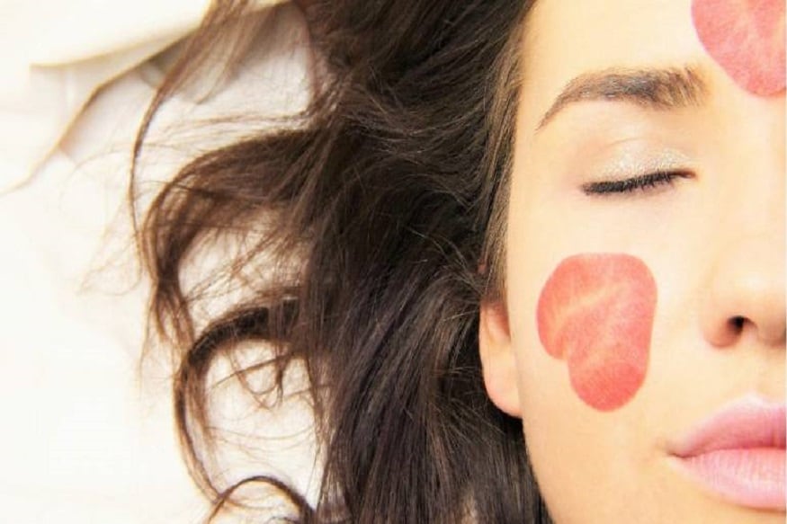 skin care, rainy season, skin care tips, health tips, health benefits, women health tips, women skin care, వర్షాకాలంలో జాగ్రత్తలు, చర్మసౌందర్యం, స్కిన్ కేర్, హెల్త్ టిప్స్, చర్మం కోసం చిట్కాలు
