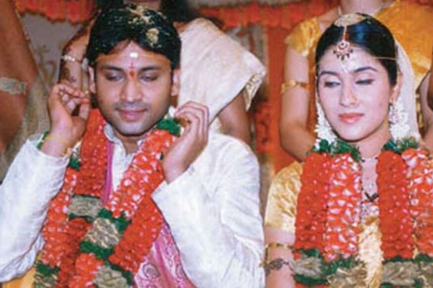  సుమంత, కీర్తి రెడ్డి హీరో, హీరోయిన్లు అయినా ఒక్కో సినిమాలో కలిసి నటించలేదు. ఐనా వీళ్లిద్దరు ప్రేమించి పెళ్లిచేసుకున్నారు. ఆ తర్వాత వీళ్లు విడాకులు తీసుకున్నారు. (Facebook/Photo)