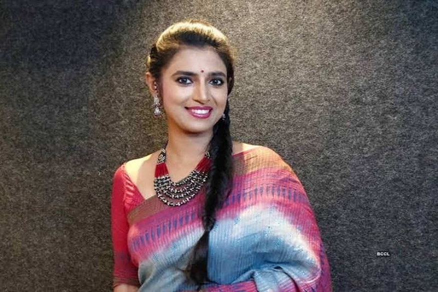 karthika deepam fame vantalakka deepa got danger bells from senior tollywood heroin here are the details,karthika deepam,karthika deepam deepa vantalakka,karthika deepam deepa kasthuri,serial today episode, karthika deepam serial latest episode, karthika deepam today episode, karthika deepam serial, karthika deepam serial today, karthika deepam serial today episode live, karthika deepam, karthika deepam serial today episode full video, karthika deepam serial today episode review, karthika deepam serial today updates, karthika deepam serial latest updates, daily serial, star maa serial, 2nd december 2019, maa tv serial, today updates, karthika deepam serial today episode, karthika deepam serial latest episode, karthika deepam today episode, karthika deepam serial, karthika deepam serial today, karthika deepam serial today episode live, karthika deepam, karthika deepam serial today episode full video, karthika deepam serial today episode review, karthika deepam serial today updates, karthika deepam serial latest updates, daily serial, star maa serial, 2nd december 2019, maa tv serial, today updates,కార్తీక దీపం,కార్తీక దీపం వంటలక్క దీప,కార్తీక దీపం గృహలక్ష్మి సీరియల్,కస్తూరి గృహలక్ష్మి సీరియల్ 