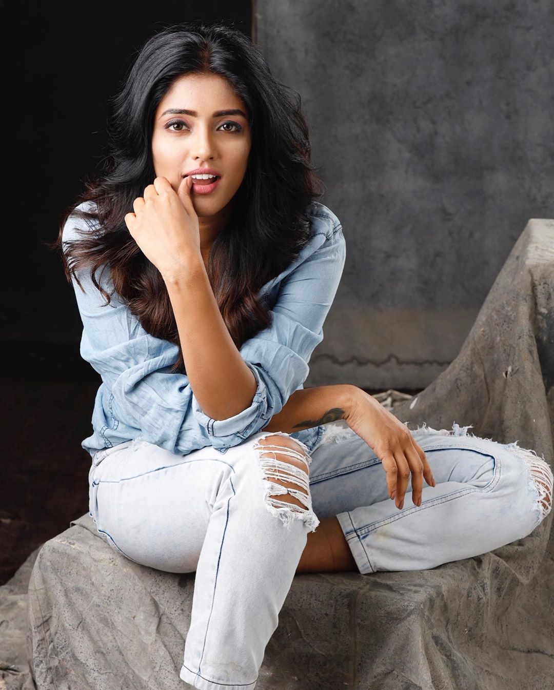ఈషా రెబ్బా ఫొటోస్ (credit - insta - yourseesha)