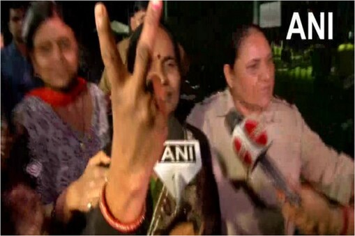 నిర్భయ తల్లి