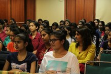 Exam Dates: నీట్, జేఈఈ పరీక్ష తేదీలు వెల్లడి... ఎప్పుడంటే Exam Dates: నీట్, జేఈఈ పరీక్ష తేదీలు వెల్లడి... ఎప్పుడంటే