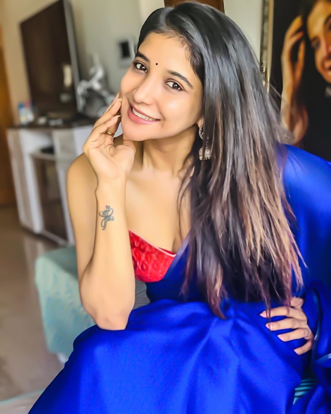  సాక్షి అగర్వాల్ Photo : Twitter