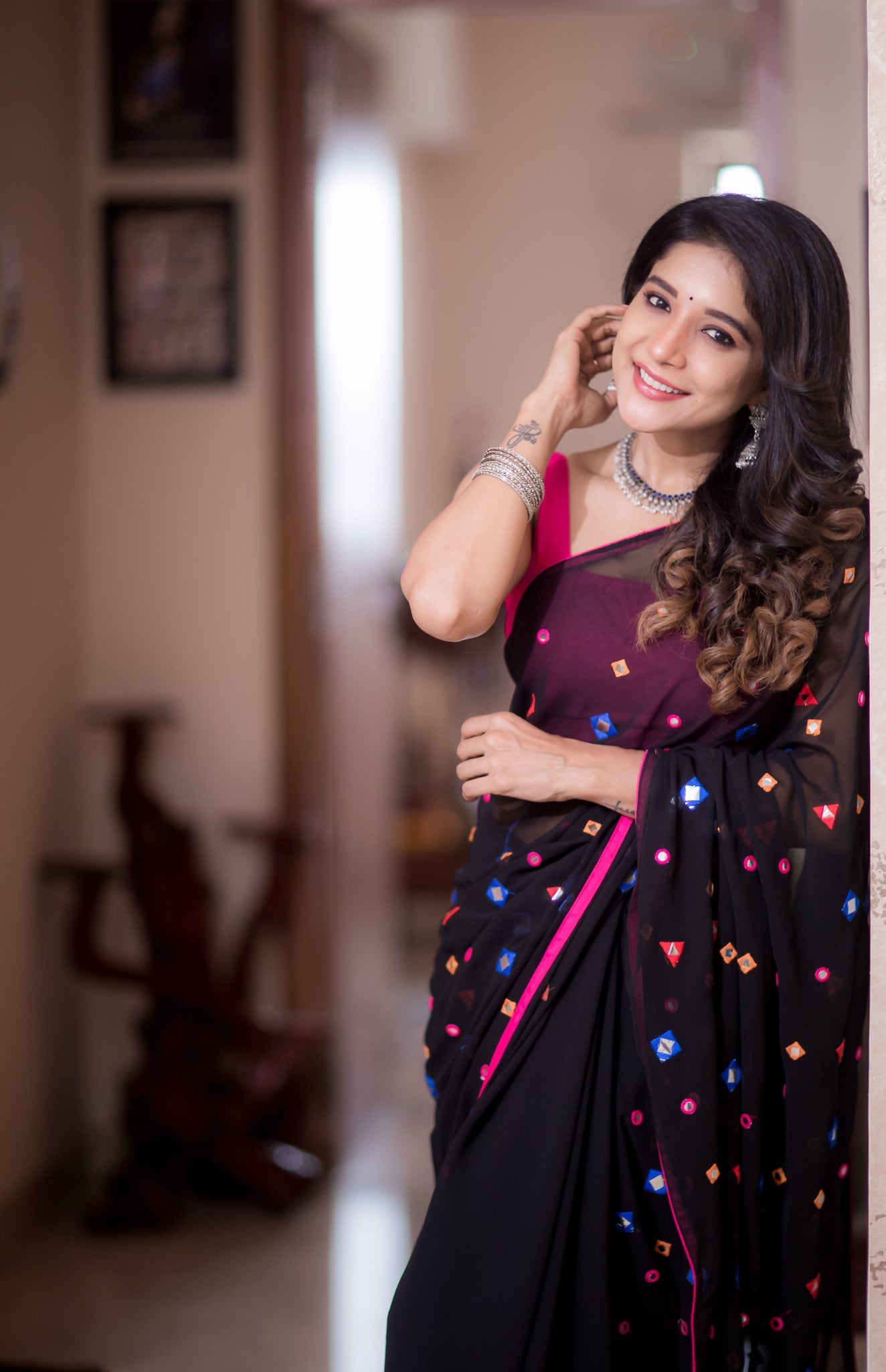  సాక్షి అగర్వాల్ Photo : Twitter