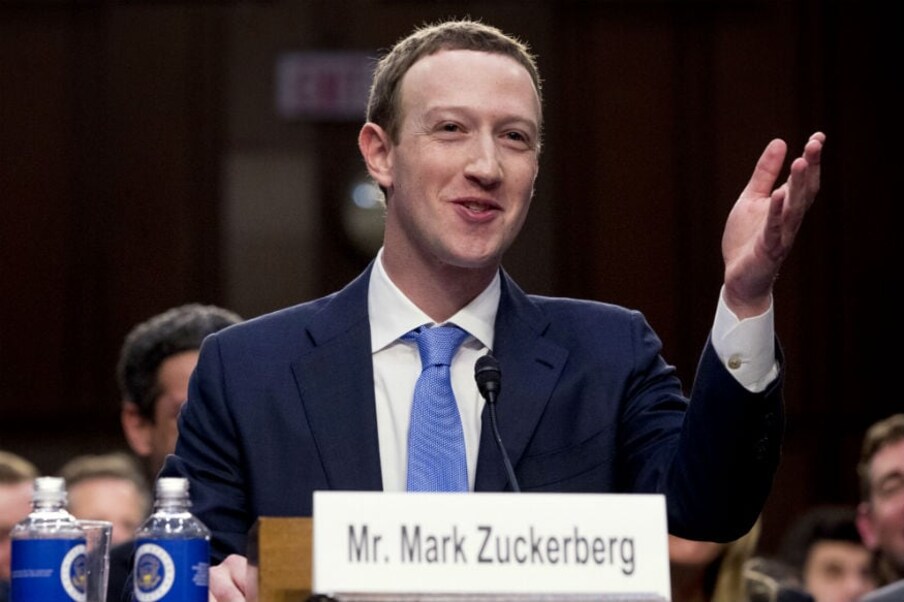  4. Mark Zuckerberg: ఫేస్‌బుక్ ఫౌండర్ బిల్ గేట్స్ వయస్సు 36 ఏళ్లు. ఆయన నికర ఆస్తి 87.8 బిలియన్ డాలర్లు. (image: File Photo)