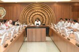 కొనసాగుతున్న ఏపీ కేబినెట్ భేటీ.. కొత్త జిల్లాలపైనే ప్రధాన చర్చ