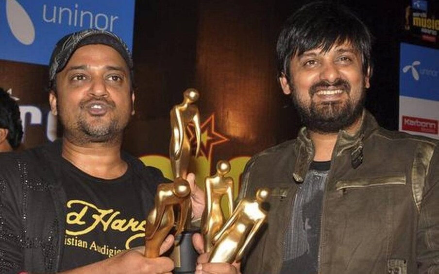  వాజిద్ ఖాన్: బాలీవుడ్‌లో ఎన్నో సినిమాలకు అదిరిపోయే సంగీతం అందించిన స్టార్ మ్యూజిక్ డైరెక్టర్ వాజిద్ ఖాన్.. కేవలం 42 ఏళ్ల వయసులో కిడ్నీ సమస్యతో పాటు కరోనా వైరస్‌ కారణంగా జూన్ 1న కన్నుమూసాడు. (Twitter/Photo)