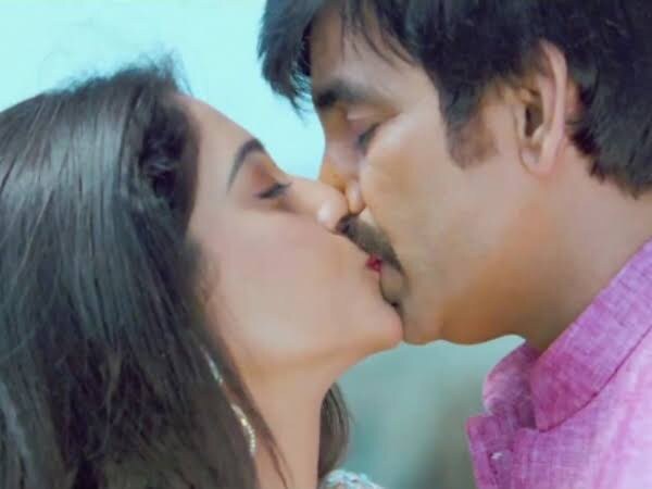 రెజీనా కసాండ్రా (Image: Regina Cassandra/Facebook)