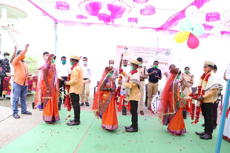 Three HIV Positive Couple, maharashtra news, hiv couple, hiv marriage, maharashtra government, beed district, telugu news, telugu varthalu, మహారాష్ట్ర ప్రభుత్వం, హెచ్ఐవీ జంటలు, మహారాష్ట్ర న్యూస్, తెలుగు వార్తలు, తెలుగు న్యూస్,
