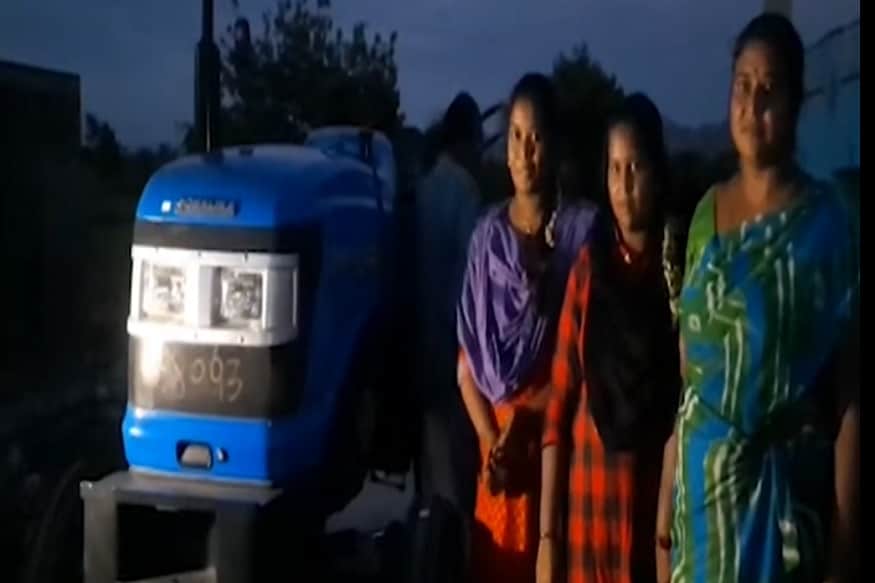 chittoor sisters, sisters become oxes, చిత్తూరు, నాగలి పట్టిన అక్కాచెల్లెళ్లు, నాగలి పట్టిన కూతుళ్లు, Sonu Sood, సోనూసూద్