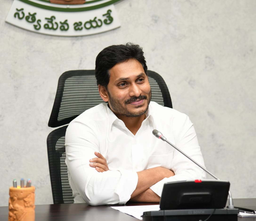 Cm ys jagan review on corona virus, ap cm ys jagan, ap corona virus, covid 19 andhra Pradesh, cm ys jagan news, కరోనాపై సీఎం జగన్ సమీక్ష, ఏపీ సీఎం జగన్, ఏపీ కోవిడ్ 19