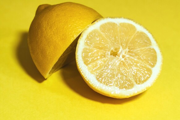 Lemon Health: నిమ్మరసం ఎక్కువగా తాగుతున్నారా... డేంజరే.