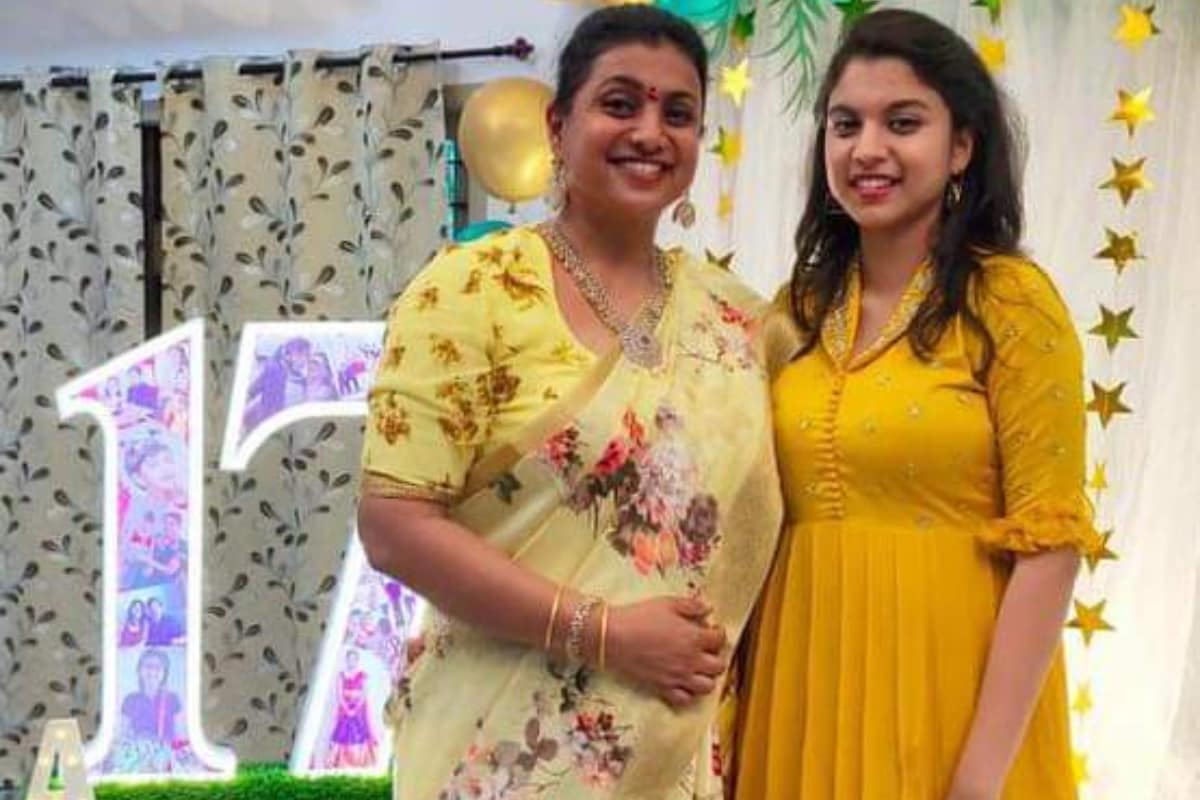 News18 Telugu - MLA Roja: ఎమ్మెల్యే రోజా కూతురు పుట్టినరోజు వేడుకలు  అదిరిపోయాయిగా.. | MLA Roja selvamani daughter Anshu Malika birthday  Celebrations- Telugu News, Today's Latest News in Telugu