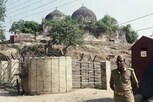 Babri Masjid Demolition Verdict: బాబ్రీ మసీదు కూల్చివేత కేసులో నిందితులంతా నిర్దోషులే.