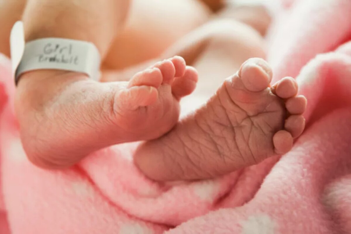 father gives poison to babies,mahabubnagar,father tries to kills girls,crime news,telugu news,పిల్లలకు విషమిచ్చిన తండ్రి,మహబూబ్ నగర్, క్రైమ్ న్యూస్