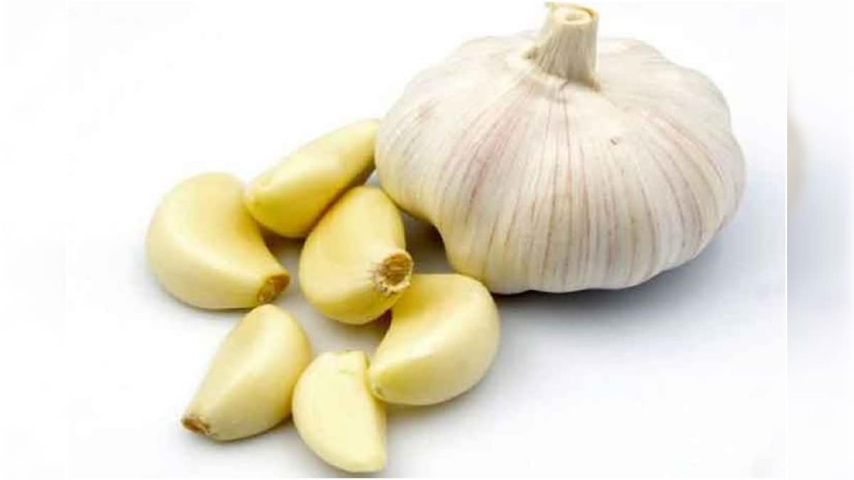 Garlic under Pillow తలగడ కింద వెల్లుల్లి పెట్టుకొని నిద్రపోతే ఏమవుతుంది?