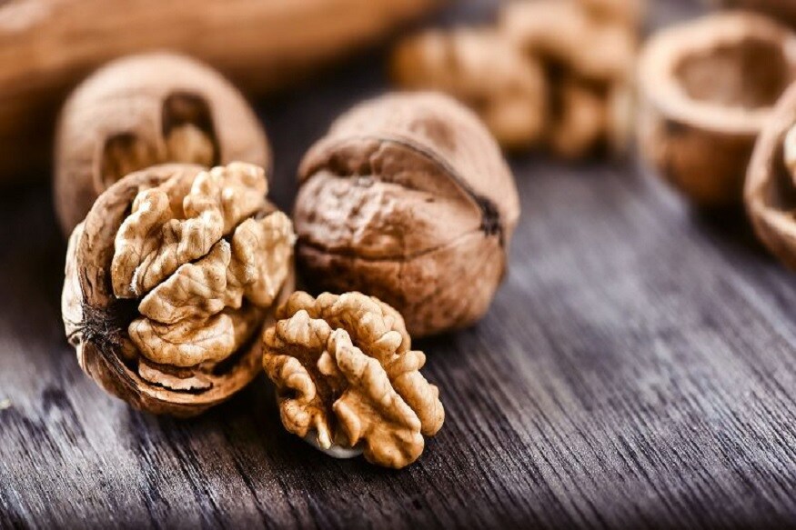 Health tips, good health, walnut, benefits of walnuts, health benefits of walnuts, nutritions in walnuts, Walnuts can heal depression, వాల్నట్స్ వల్ల ఉపయోగాలు, వాల్నట్స్ వల్ల ఆరోగ్య ప్రయోజనాలు, వాల్నట్స్ వల్ల నిరాశను నివారించవచ్చు, వాల్నట్స్ లో ఉండే పోషకాలు