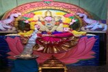 కరెన్సీ నోట్లతో కన్యకా పరమేశ్వరి దేవి అలంకరణ.. రూ. కోటికి పైగా విలువైన నోట్లతో..