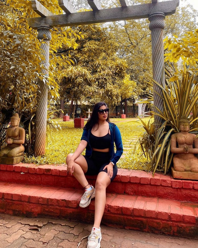  నిఖితా శర్మ లేటెస్ట్ పిక్స్ Photo : Instagram/nikitasharma_official