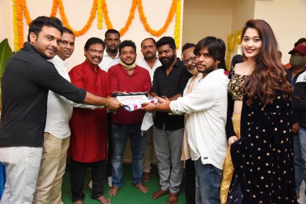 getup srinu twitter,getup srinu movie as hero,extra jabardasth,jabardasth getup srinu as hero,jabardasth getup srinu new movie,getup srinu jabardasth punches,jabardasth getup srinu punch dialogues,jabardasth getup srinu new movie opening video,getup srinu new movie launch as a hero,jabardasth getup sinu new movie,jabardasth srinu short films,గెటప్ శ్రీను,జబర్దస్త్ గెటప్ శ్రీను హీరోగా సినిమా ప్రారంభం
