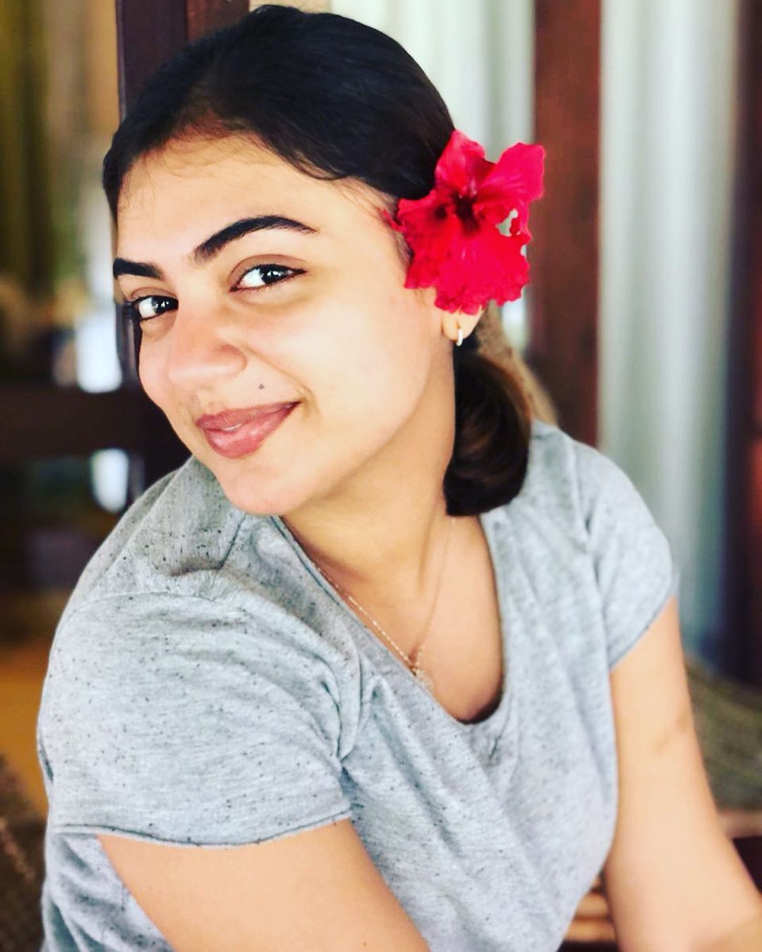 Nazriya Nazim మల ల బ య ట నజ ర య నజ క ట ల వ డ ఆఫర