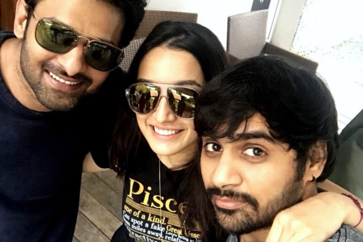 ajamouli prabhas chatrapathi hindi remake, Prabhas, Bellamkonda, Sara ali khan and ananya pandey,Bellamkonda sai srinivas to remake prabhas chatrapathi in hindi ,chatrapathi hindi remake,ప్రభాస్, బెల్లంకొండ