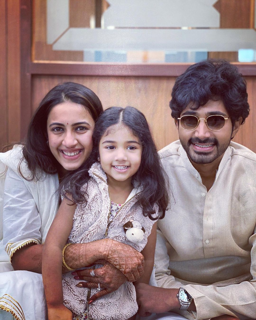  నిహారిక పెళ్లిలో మెగా ఫ్యామిలీ ఫోటో కలెక్షన్ (Niharika Wedding/instagram)