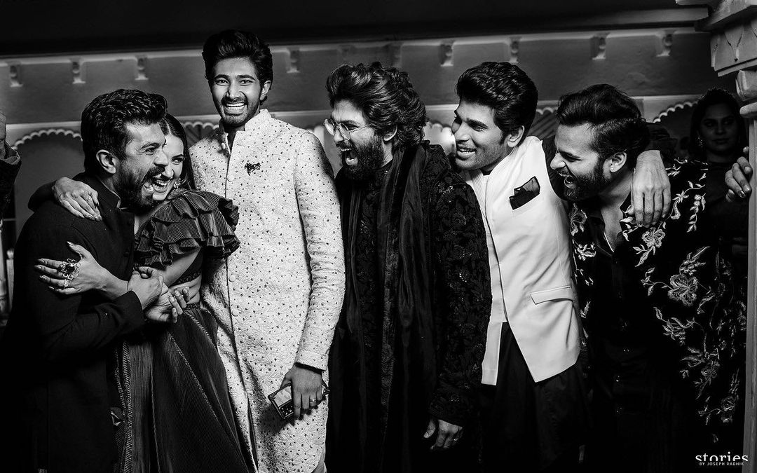  నిహారిక పెళ్లిలో మెగా ఫ్యామిలీ ఫోటో కలెక్షన్ (Niharika Wedding/instagram)