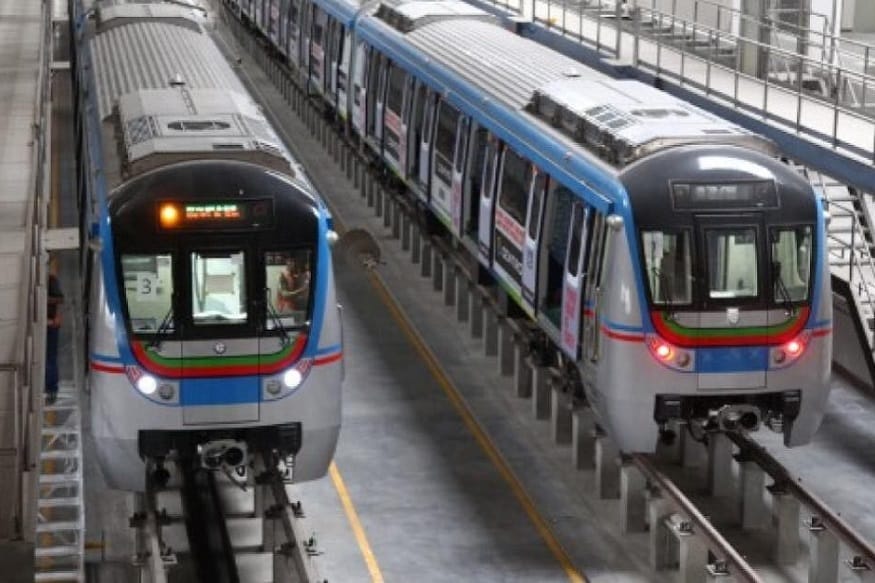  కరోనా కట్టడి చర్యల్లో భాగంగా తెలంగాణ ప్రభుత్వం నేటి నుంచి రాత్రి కర్ఫ్యూ అమలు చేయాలని నిర్ణయించింది. (ప్రతీకాత్మక చిత్రం )