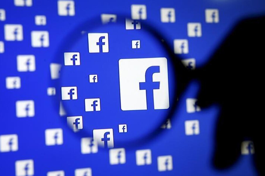  9. Facebook: ప్రపంచవ్యాప్తంగా ఉన్న స్నేహితులు, బంధువులను ఒకే ప్లాట్‌ఫామ్‌పైకి చేరడానికి ఫేస్‌బుక్ ఎంతగానో ఉపయోగపడుతుంది. ఈ ఏడాది కూడా ఫేస్‌బుక్ టాప్ 10 లిస్ట్‌లో ఉంది. (ప్రతీకాత్మక చిత్రం)
