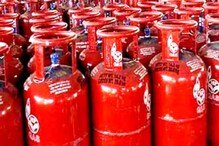 LPG Cash Back Offer: గ్యాస్ సిలిండర్ బుక్ చెయ్యండి.. రూ.500 క్యాష్ బ్యాక్ పొందండి