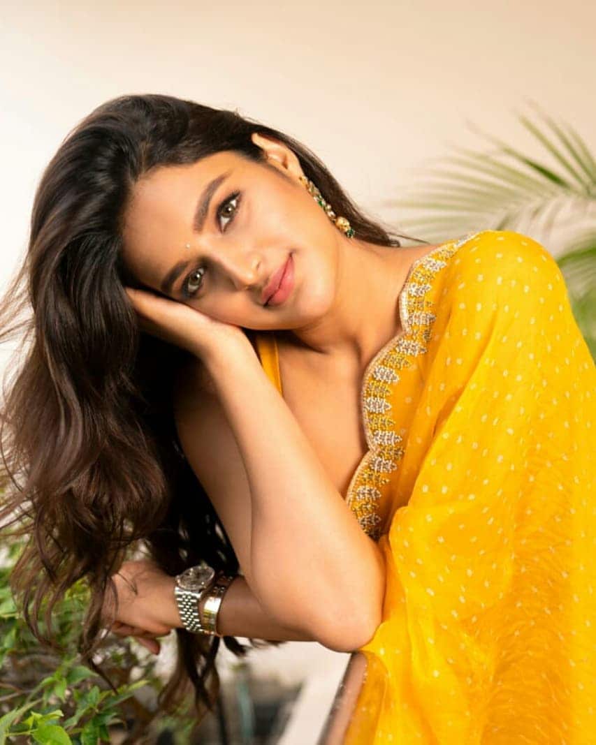  Nidhhi Agerwal: నిధి అగర్వాల్ లేటెస్ట్ పిక్స్.. Photo: Instagram
