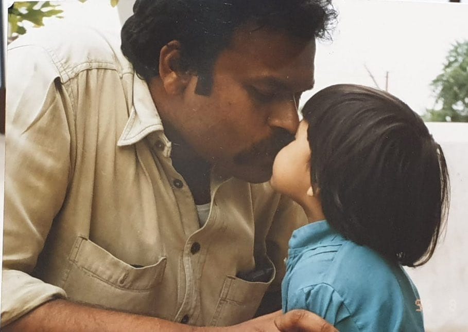  మెగా కుటుంబ సభ్యులతో నిహారిక ఫోటోలు (Niharika Photos with Mega Family/Twitter)